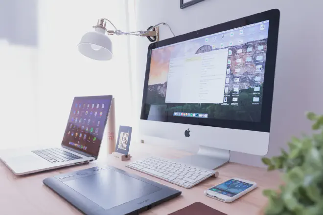 A close-up screenshot of a Mac computer illustrating how to find my screenshots on Mac